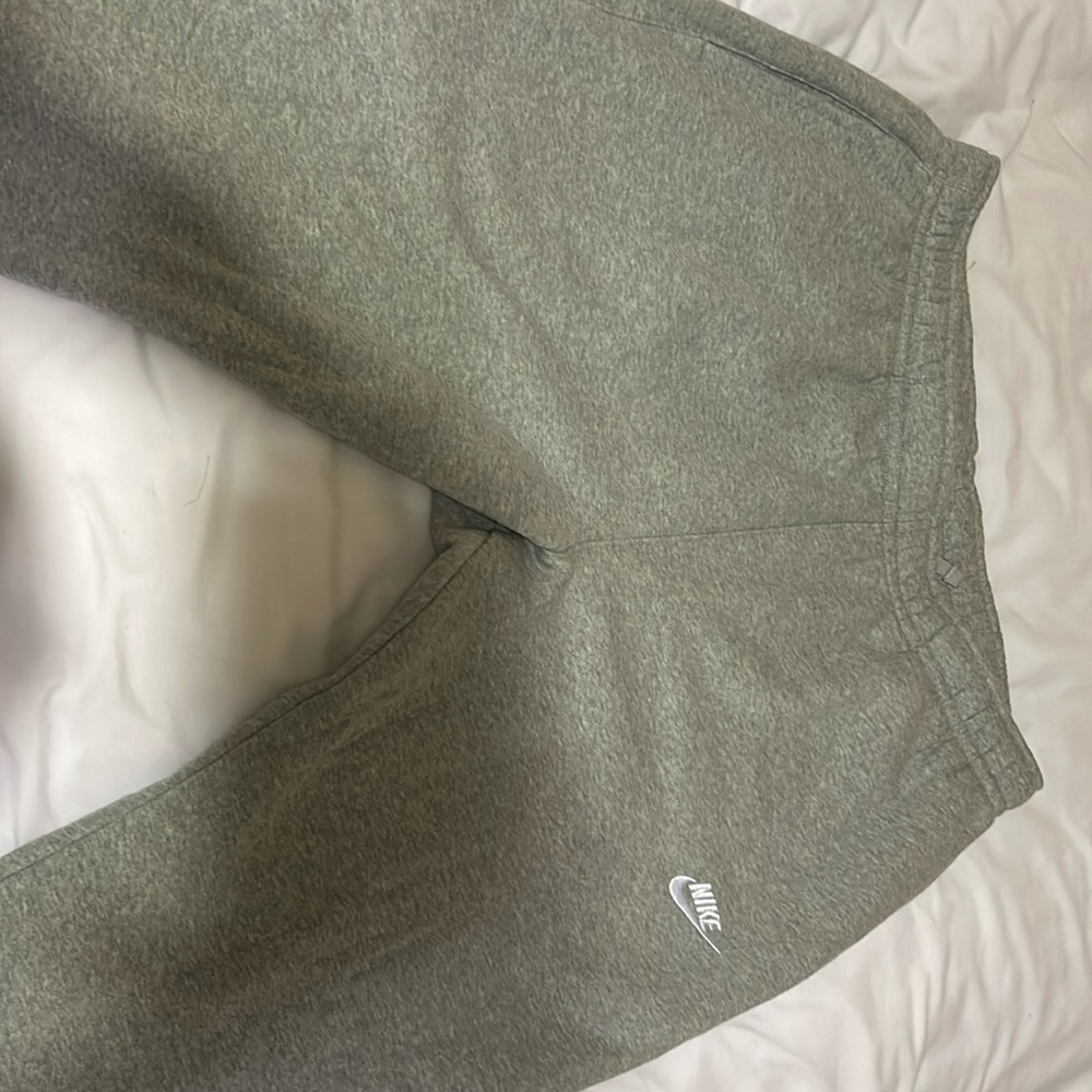 Nike Men’s Sportswear Club Fleece Joggers